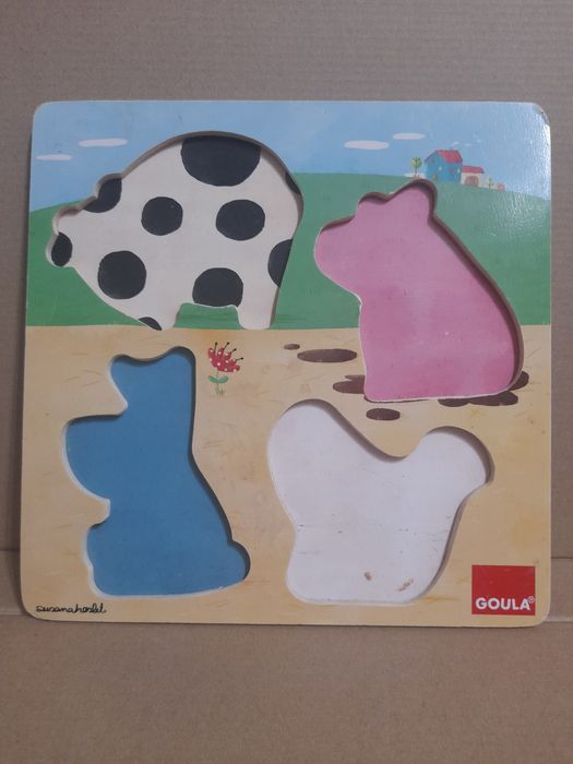 Jogo de madeira para crianças