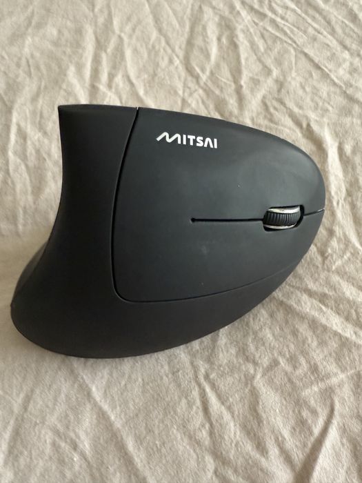 Ergonomic wireless mouse R575 como novo