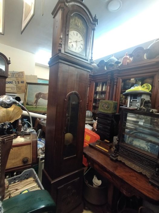 Móveis antigos madeira