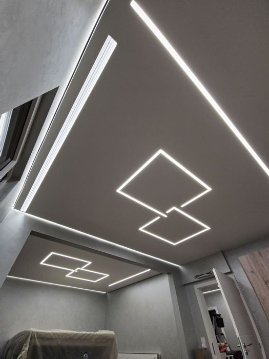 Современный Белый Матовый натяжной потолок в районі та Кропивницькому