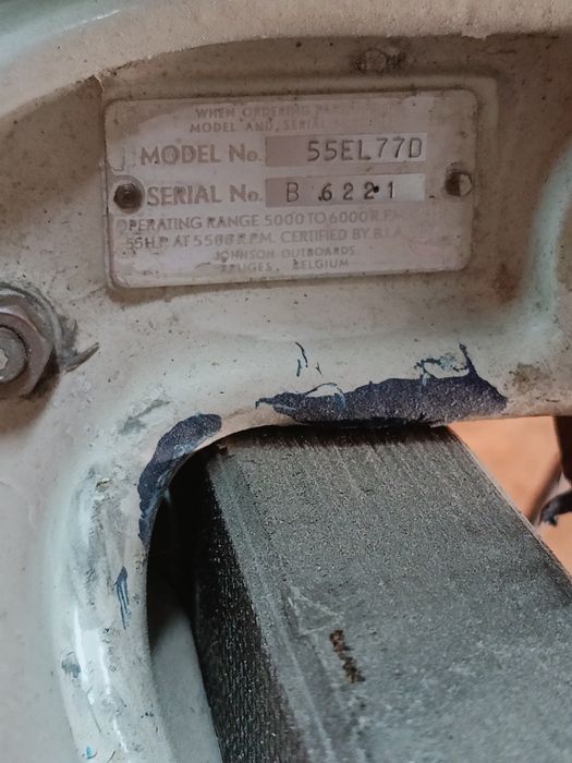 Silnik zaburtowy Johnson 55 KW