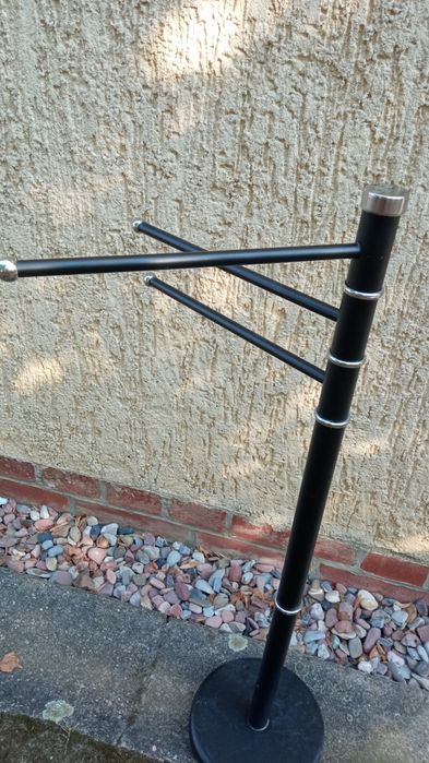 Wieszak stojak na ręczniki