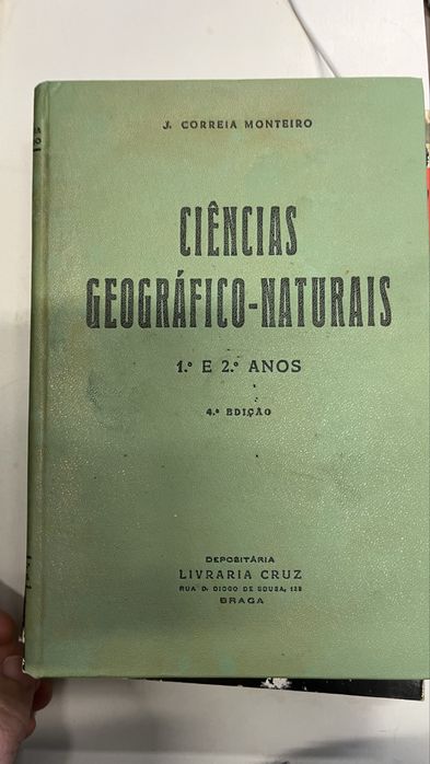 Livros antigos diversos