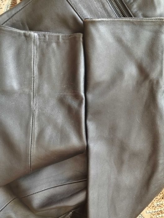 Женская кожаная курточка размер S