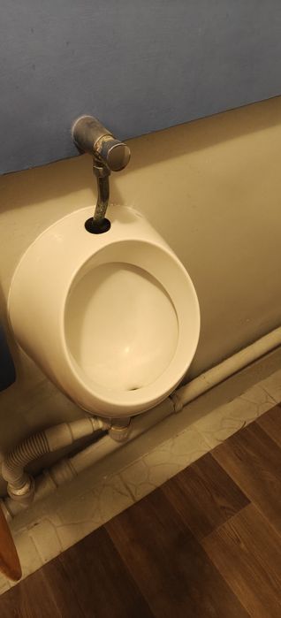 Pisuar do łazienki