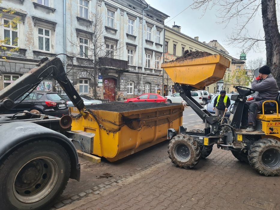 Kucie betonu prace ziemne