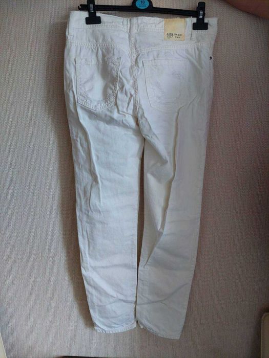 Джинси білі Zara Basic Denim розмір 38