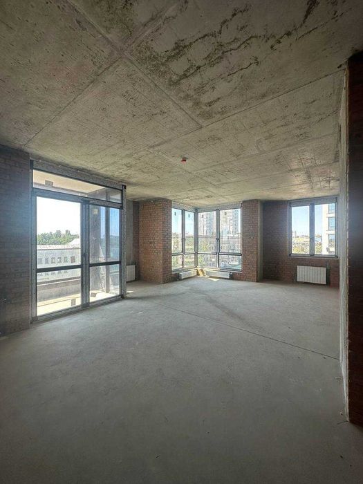 Продаж 3к квартири ЖК Crystal Tower Пр-п Берестейський 42А без комісії