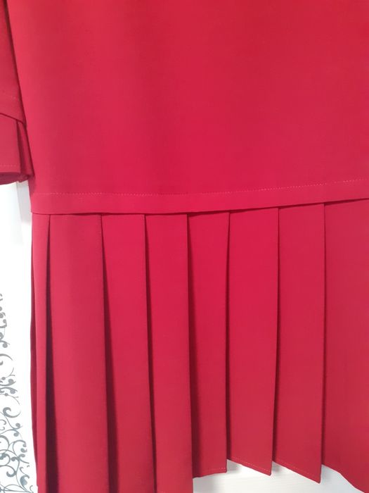 Новое. 52-54 р. 350 гр.