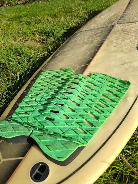 Unique 6’2 Surfboard – Custom Artwork