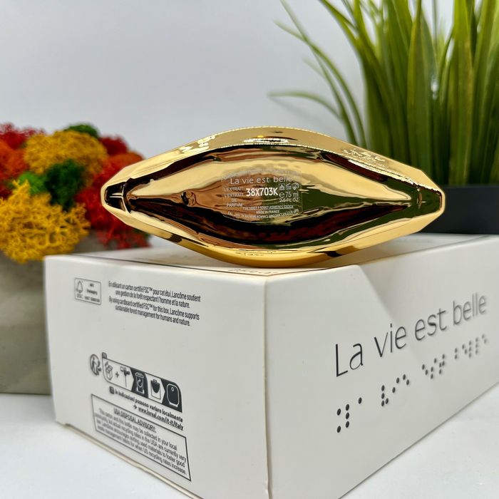 Lancôme La Vie Est Belle L'Extrait image
