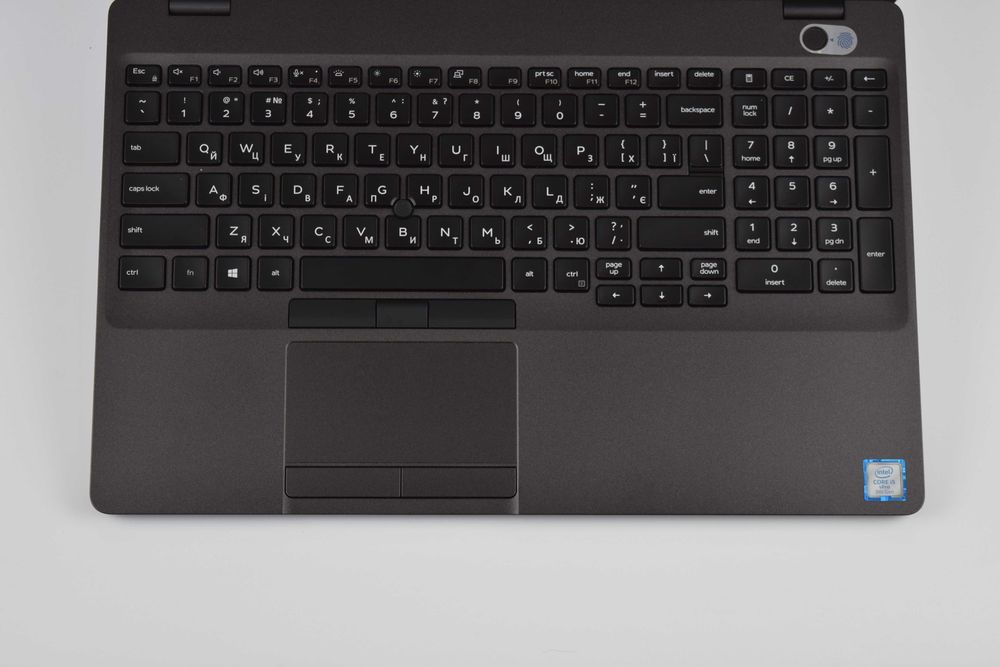 Dell Latitude 5501 MX150 i5-9400H 16/32гб 512/1тб 15.6 Ігровий ноутбук