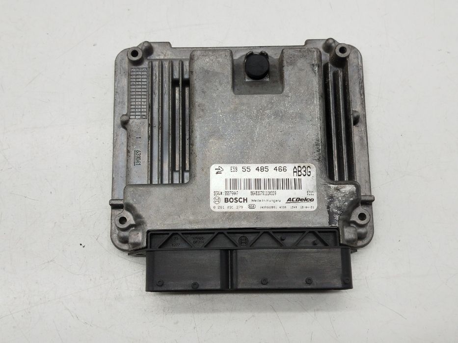 Centralina de Motor - OPEL ASTRA J Caixa/Hatchback (P10) | 09 - 15