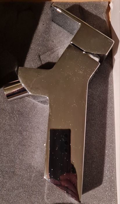 Torneiras lavatório e bidé SANINDUSA