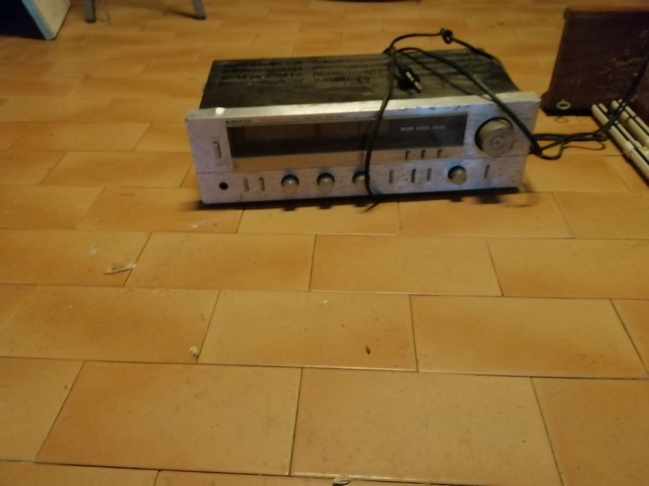 Radio antigo a trabalhar