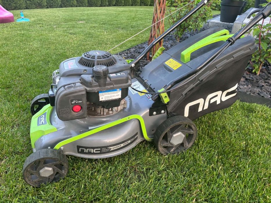 Kosiarka spalinowa  NAC  Lp2710 briggs&stratton