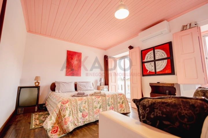 Imóvel de grande área com alojamento local na Serra da Estrelal