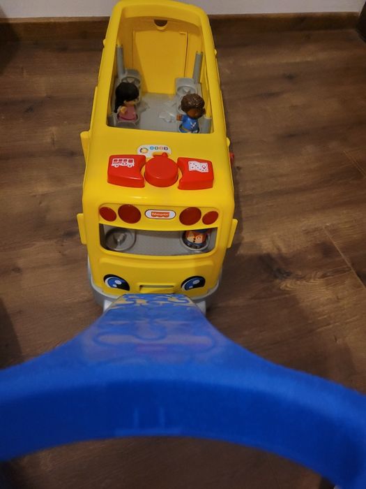 Autobus FISHER-PRICE duży
