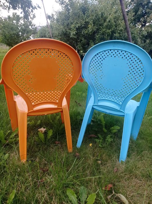 Krzesełka ogrodowe dla dzieci