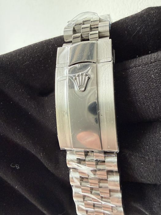 Годинник Rolex Datejust 41 Black Jubilee Ролекс з діамантами