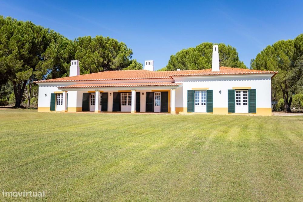 Moradia térrea T4+2 na Herdade do Zambujeiro, Benavente