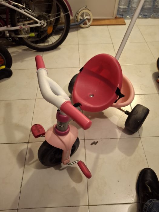 Triciclo criança
