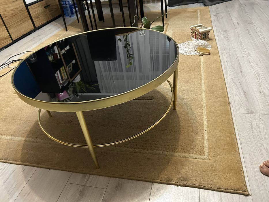 Stolik kawowy czarno zloty