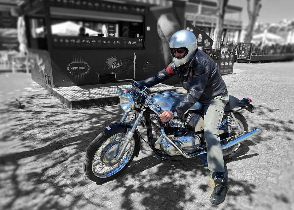 Norton Triton moto original