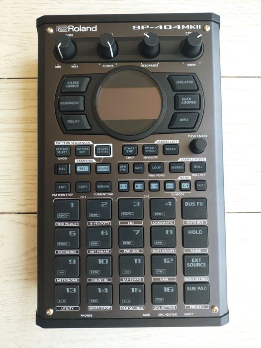 Семплер Roland SP 404 MK2 (майже новий)