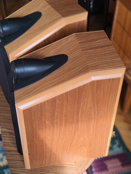 Kolumny monitory B&W cdm1 nt. Bowers and wilkins