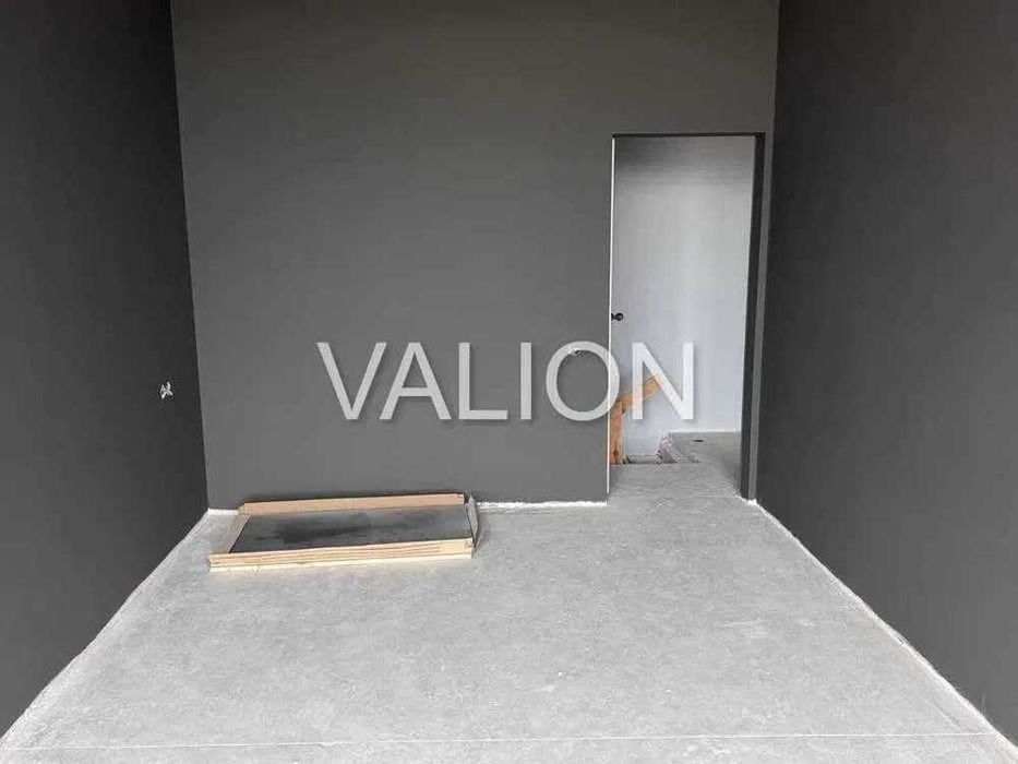 Продаж дворівневої квартири без ремонту ЖК Медовий вул. Кадетський Гай