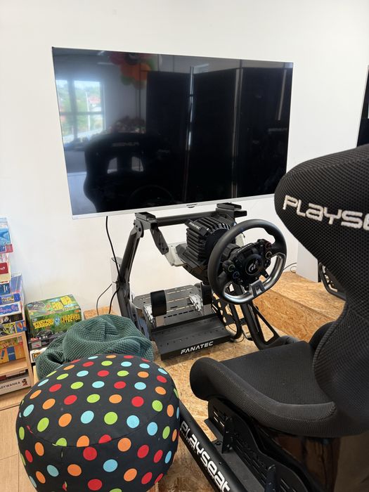 Sprzedam profesionalny zestaw do simracingu
