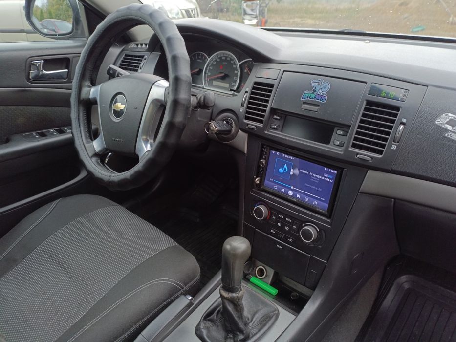 Chevrolet Epica 2.0 рік 2009