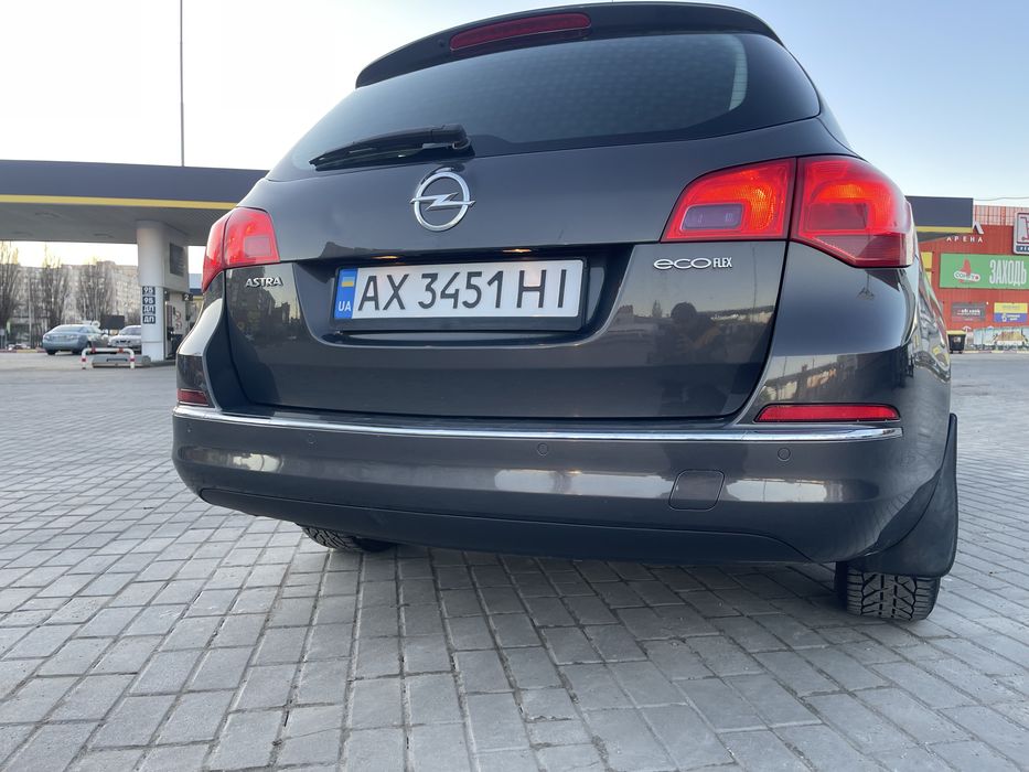 Opel Astra 2015 продам