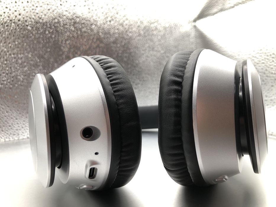 Słuchawki bezprzewodowe, przewodowe na kabel jack 3,5 mm
