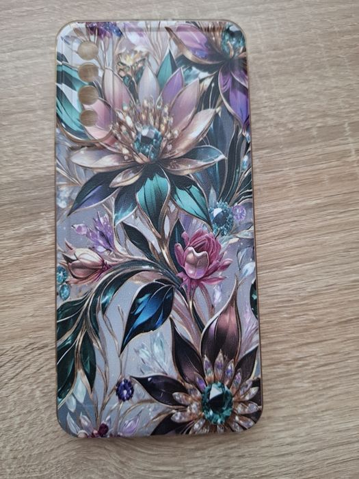 Sprzedam etui do samsunga A 50