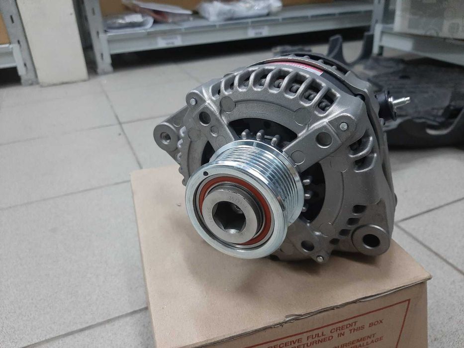 Генератор Land Cruiser Prado 150 3.0 дизель 27060-30131
