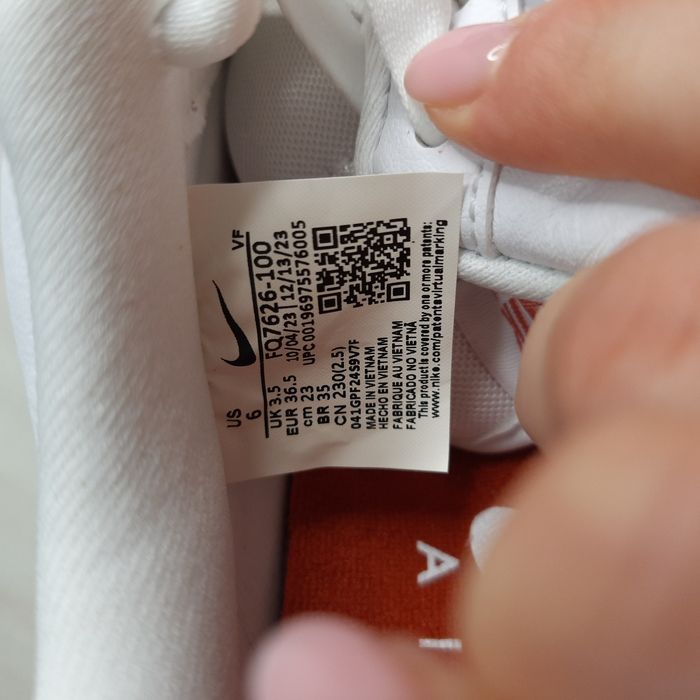 Оригінальні жіночі кросівки Nike Air Force 1 '07 FQ7626-100