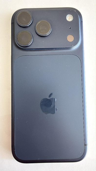 iPhone 17 pro na gwarancji