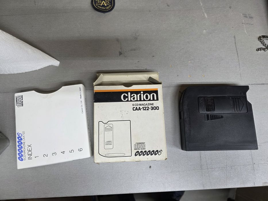 Magazynek 6 CD CLARION CAA-122-300 do Zmieniarki CDC6200 CDC605