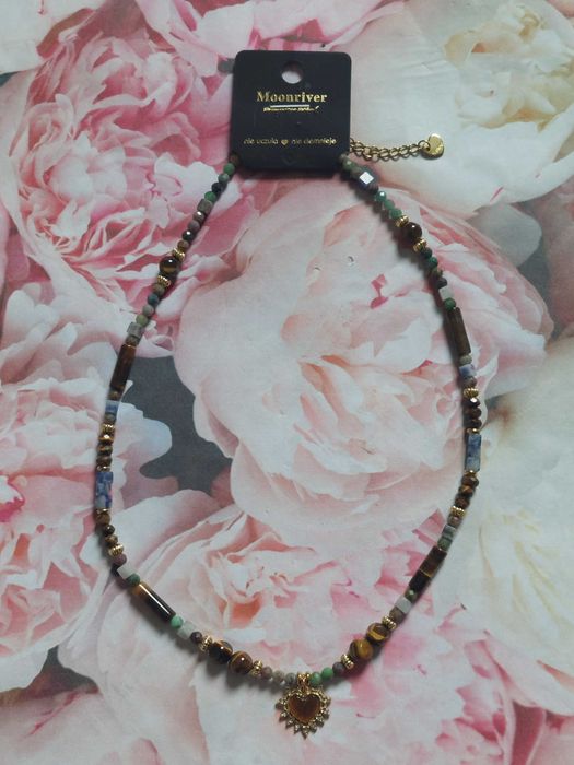 Naszyjnik z kamieniami