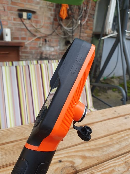 Продам металошукач Quest Q30