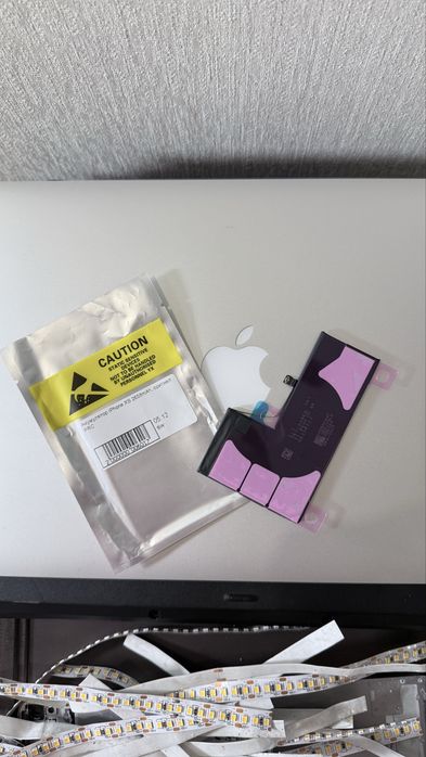 Продам екран iPhone XS