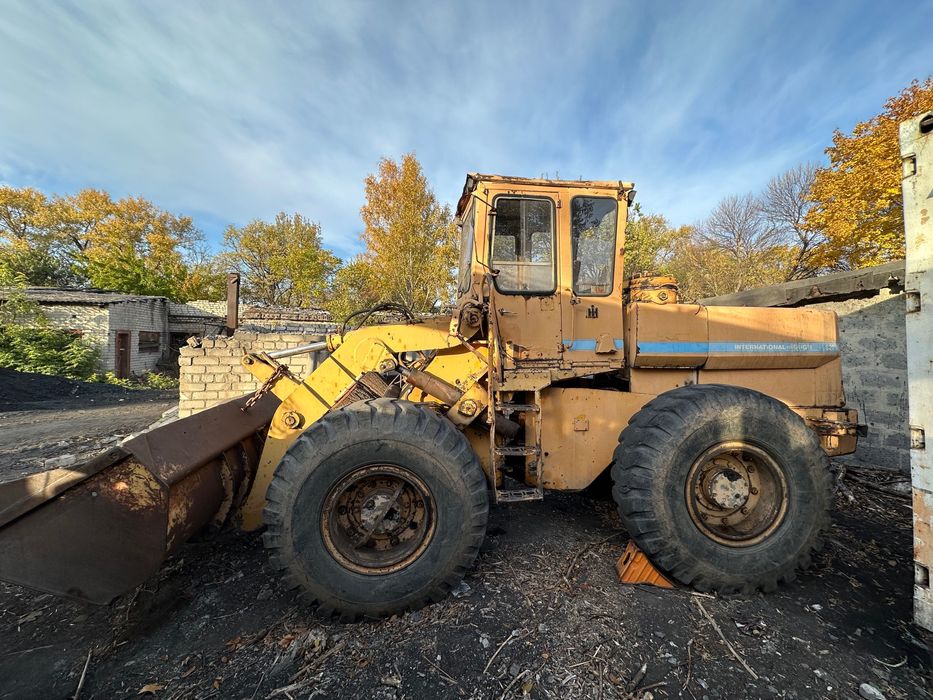 Фронтальный погрузчик