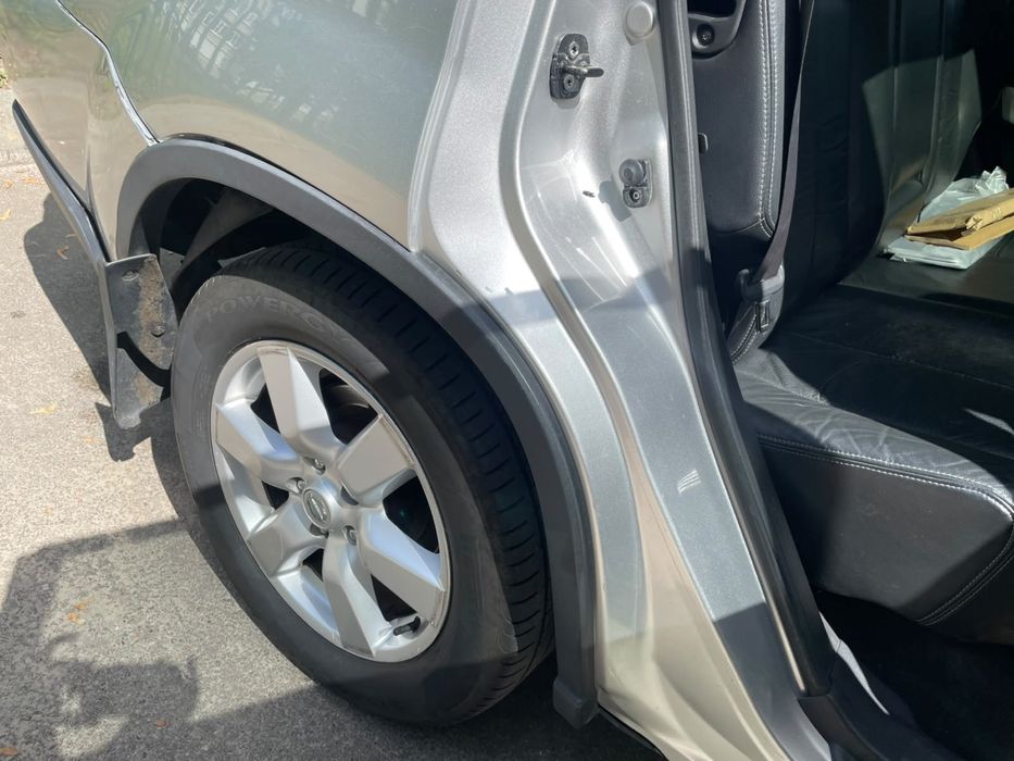 Nissan X-trail.