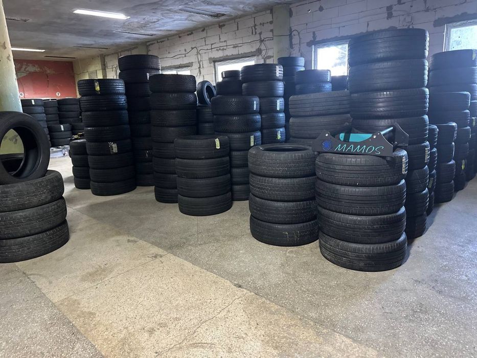 Шини літо Kumho 245 45 R18