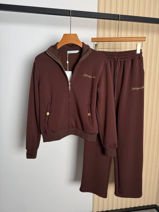 Костюм schiaparelli різні