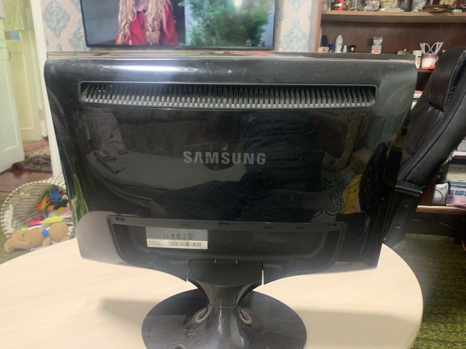 монітор Samsung 19”