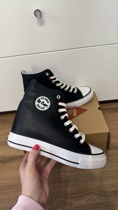Czarne trampki damskie Lee Cooper – koturn, eko-skóra | nowe roz. 38