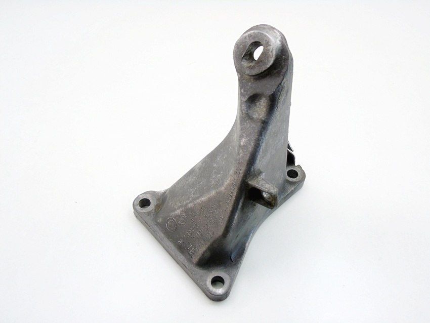 Łapa Silnika 2.0 B Bmw 5 3 Z4 X3 E46 E87 E90 E91 E60 318 I Ti Ci 24168110